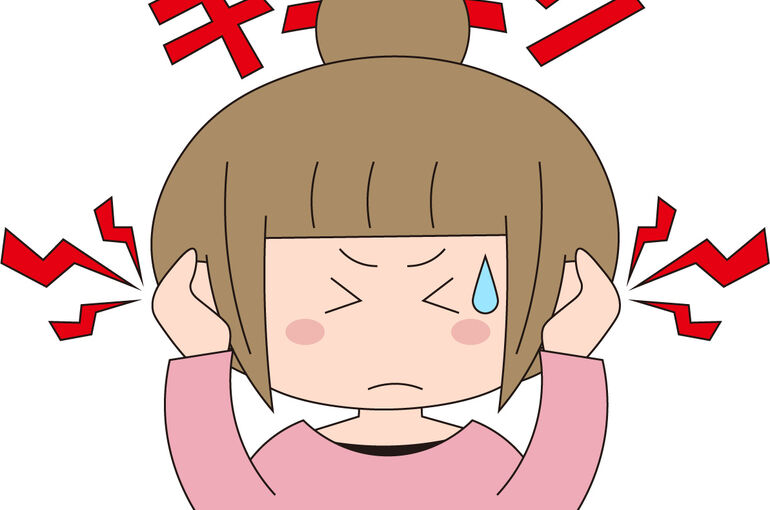 耳鳴り